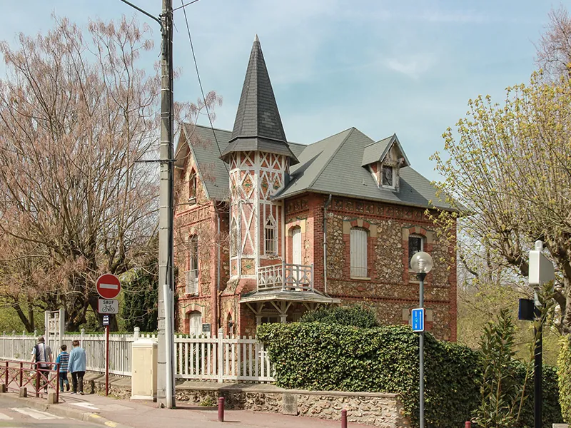 Le Hêtre Pourpre, Sceaux — la rue, photographie